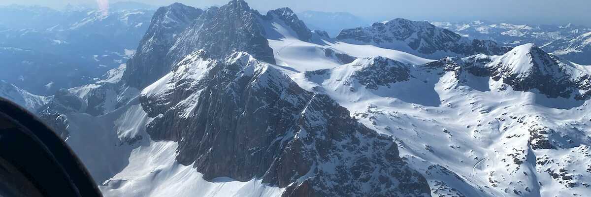 Flugwegposition um 14:19:10: Aufgenommen in der Nähe von Gemeinde Ramsau am Dachstein, 8972, Österreich in 3056 Meter